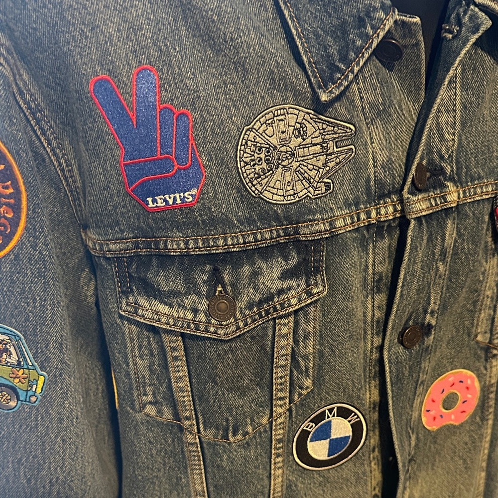 Levi's Denim Trucker Jacket Patchwork Custom Patc… - image 8